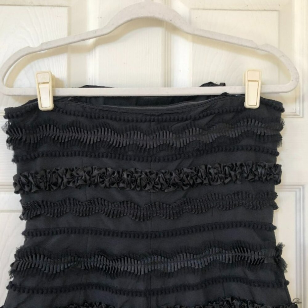 Laundry by Shelli Segal Black Ruffle Textured Strapless Mini Dress 6 - Picture 5 of 8